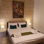 Two Gate Town House Senglea