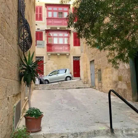 Two Gate Town House Casa de Férias *
