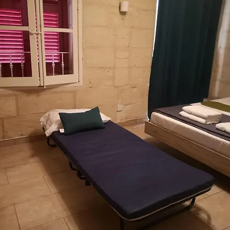 Holiday home Two Gate Town House
